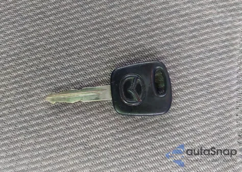 2002 Mazda Tribute Es V6/Lx V6 from USA, damaged, VIN 4F2YU081X2KM57393